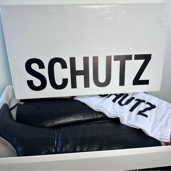 New Schutz Mikki Up Boot in Black leather knee high heel stiletto pointed toe - Picture 3 of 11